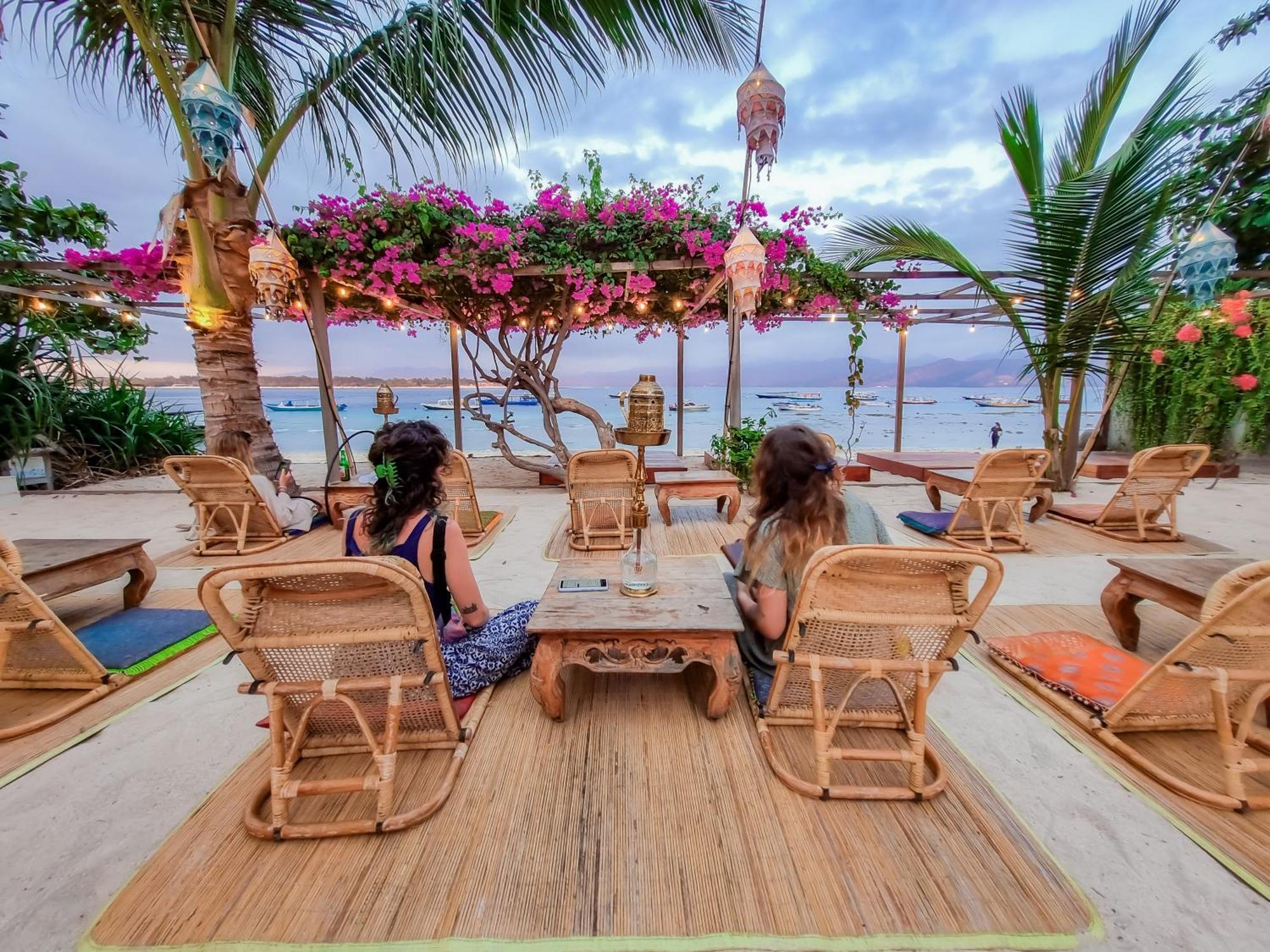 Pesona Beach Resort & Spa Gili Trawangan Exterior foto
